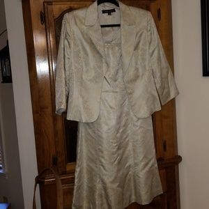 Stunning silk dress with jacket